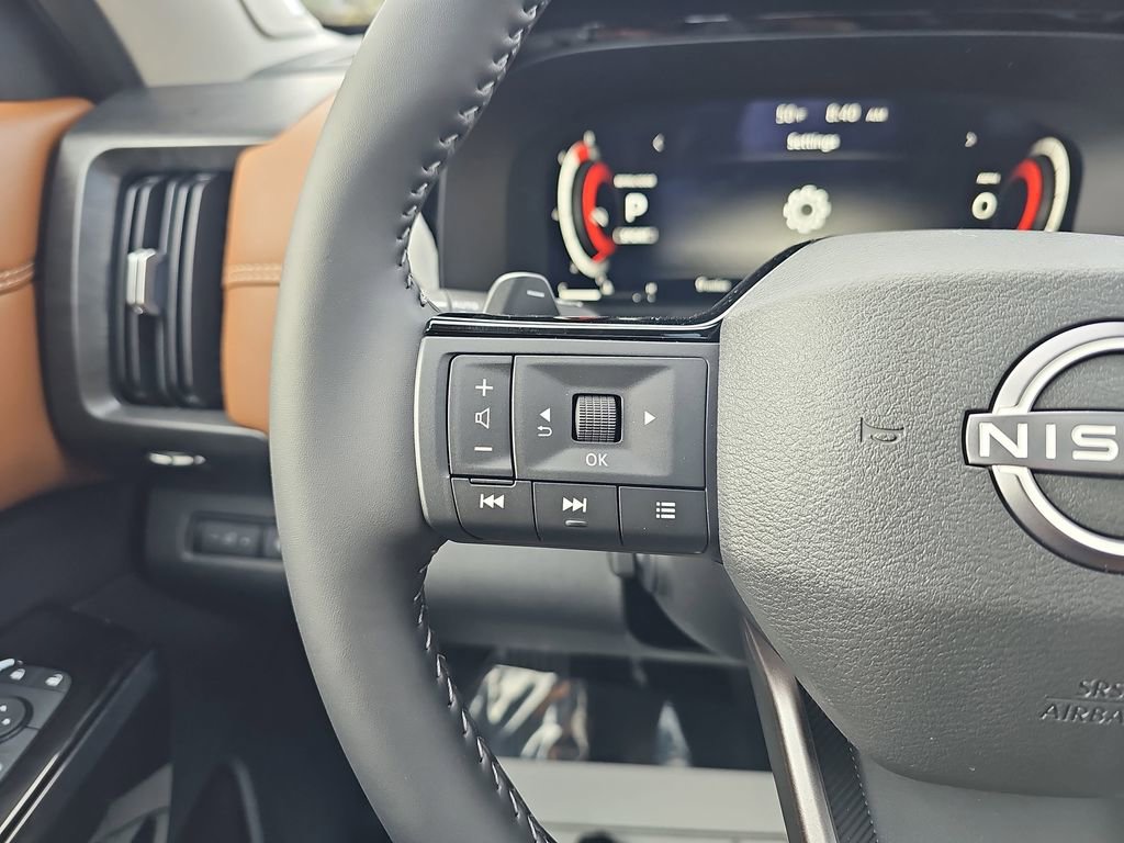 New 2026 Nissan Pathfinder Platinum w/ Accent Package FWD image 22