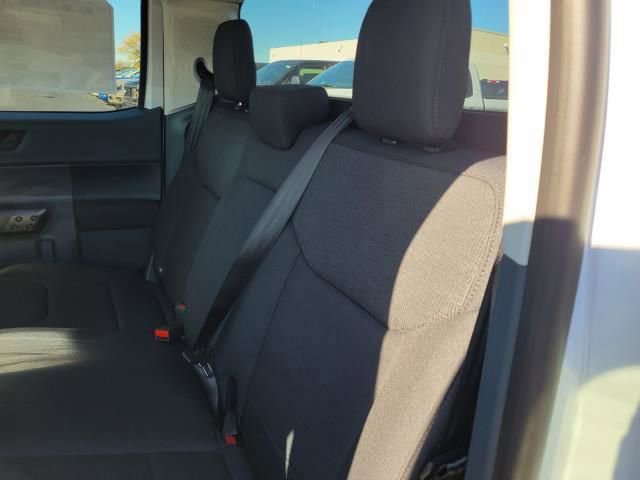 New 2025 Ford Maverick XL w/ Equipment Group 101A image 16