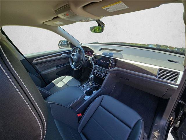 Used 2023 Volkswagen Atlas SE w/ Black Wheel Package FWD image 22