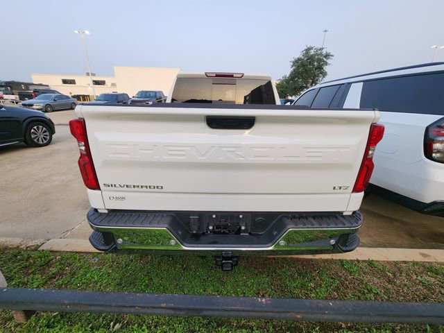 Used 2024 Chevrolet Silverado 1500 LTZ w/ LTZ Convenience Package II RWD video 4