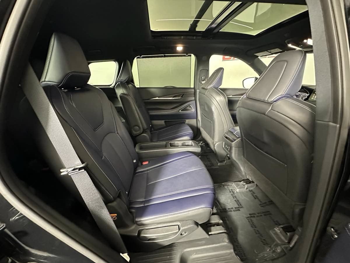 Used 2026 INFINITI QX60 Sport w/ Dark Cargo Package AWD/4WD image 29