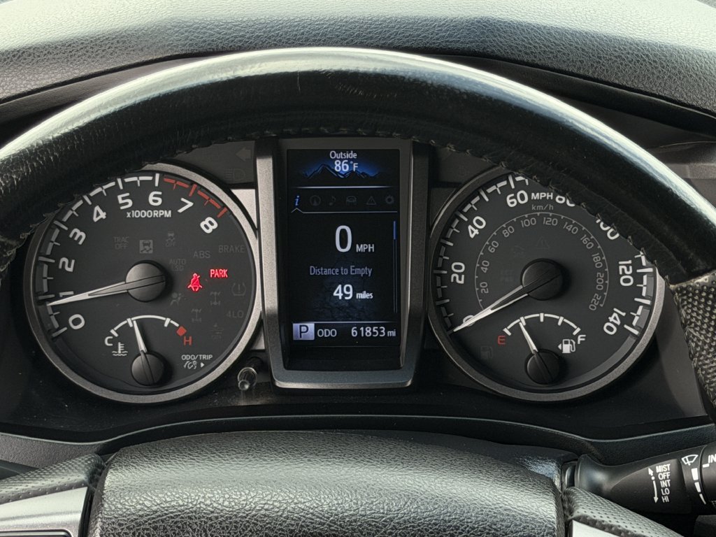 Used 2022 Toyota Tacoma TRD Off-Road w/ TRD Premium Off Road Package AWD/4WD image 16
