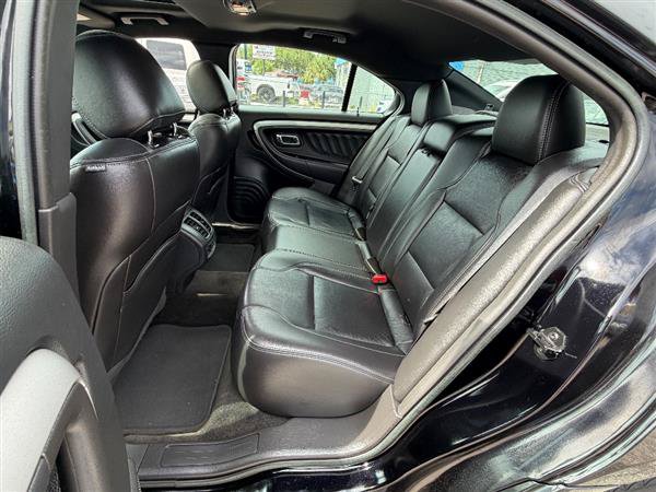 Used 2016 Ford Taurus SEL w/ Equipment Group 201A FWD image 18