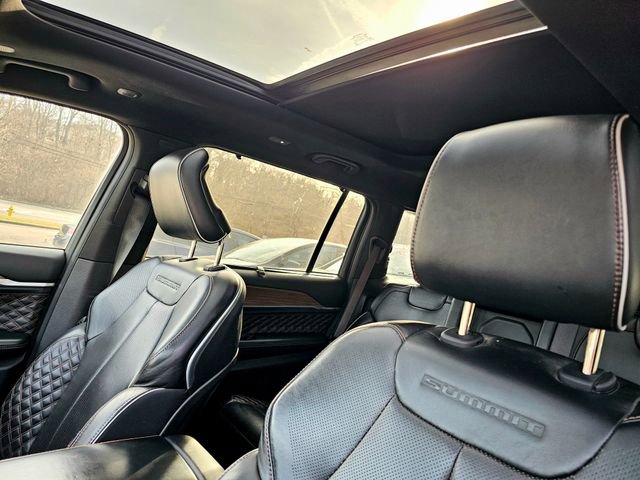 Used 2021 Jeep Grand Cherokee L Summit w/ Luxury Tech Group V image 9