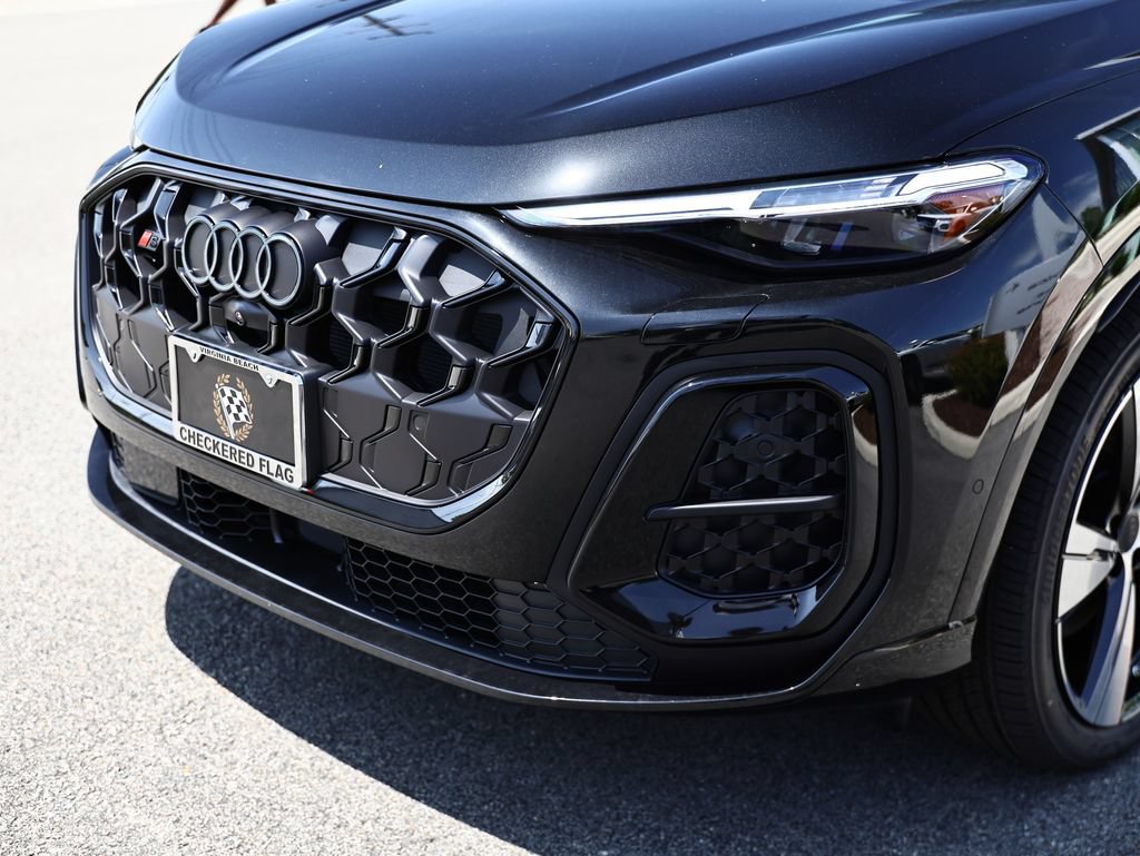 New 2026 Audi SQ5 Prestige AWD/4WD image 12