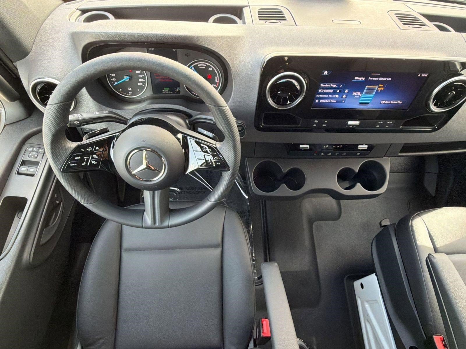 New 2025 Mercedes-Benz eSprinter 170 Cargo image 25