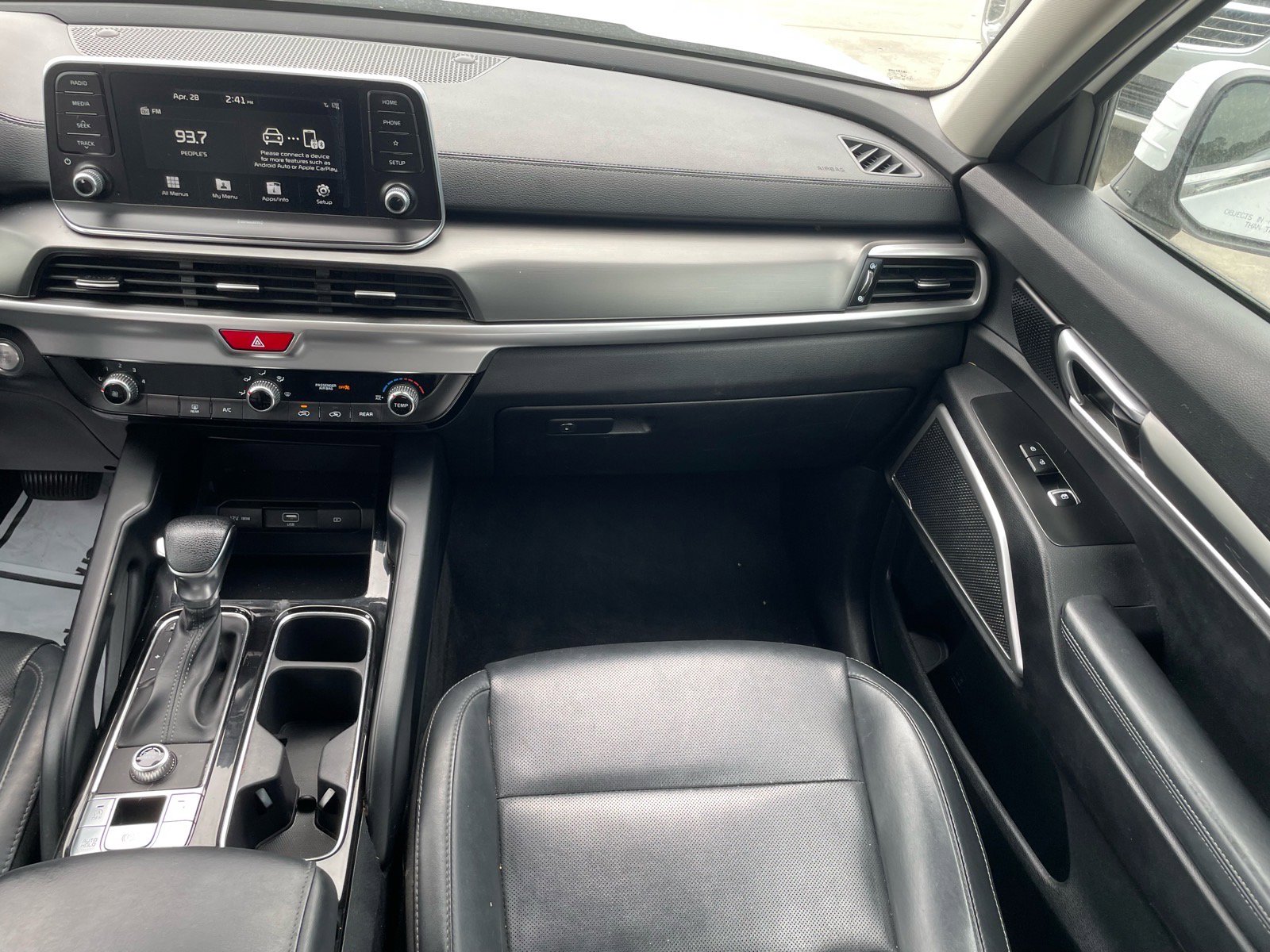 Used 2020 Kia Telluride LX FWD image 8