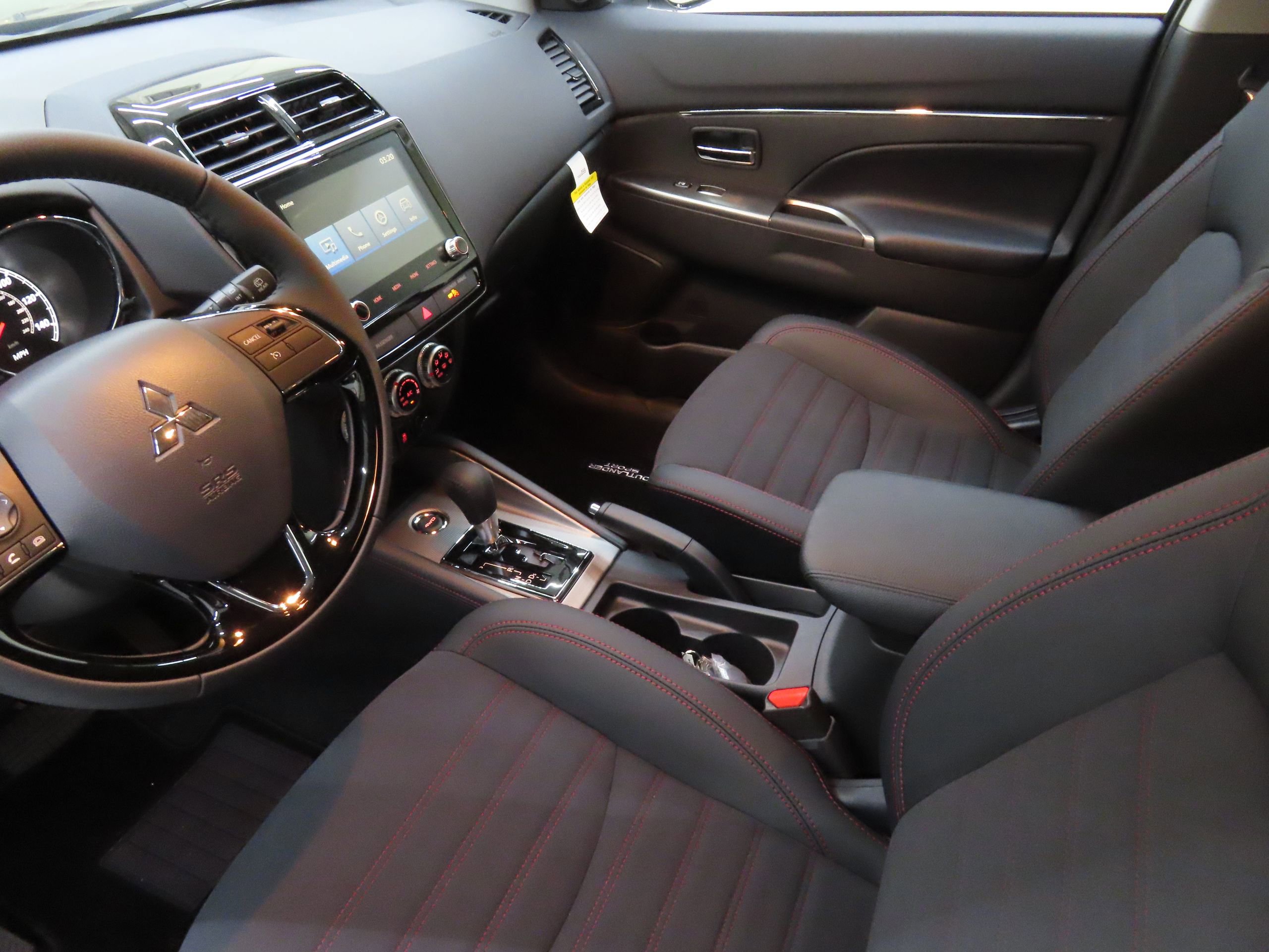 New 2025 Mitsubishi Outlander Sport SE image 19