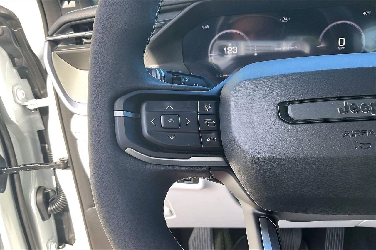 New 2026 Jeep Cherokee Limited image 26