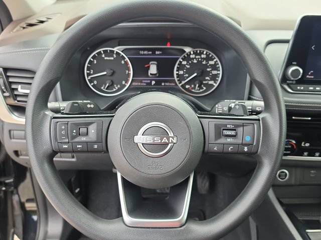 Certified 2022 Nissan Rogue SV FWD image 28