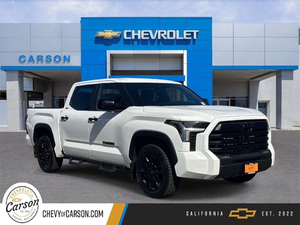 Used 2025 Toyota Tundra SR5 RWD image 1