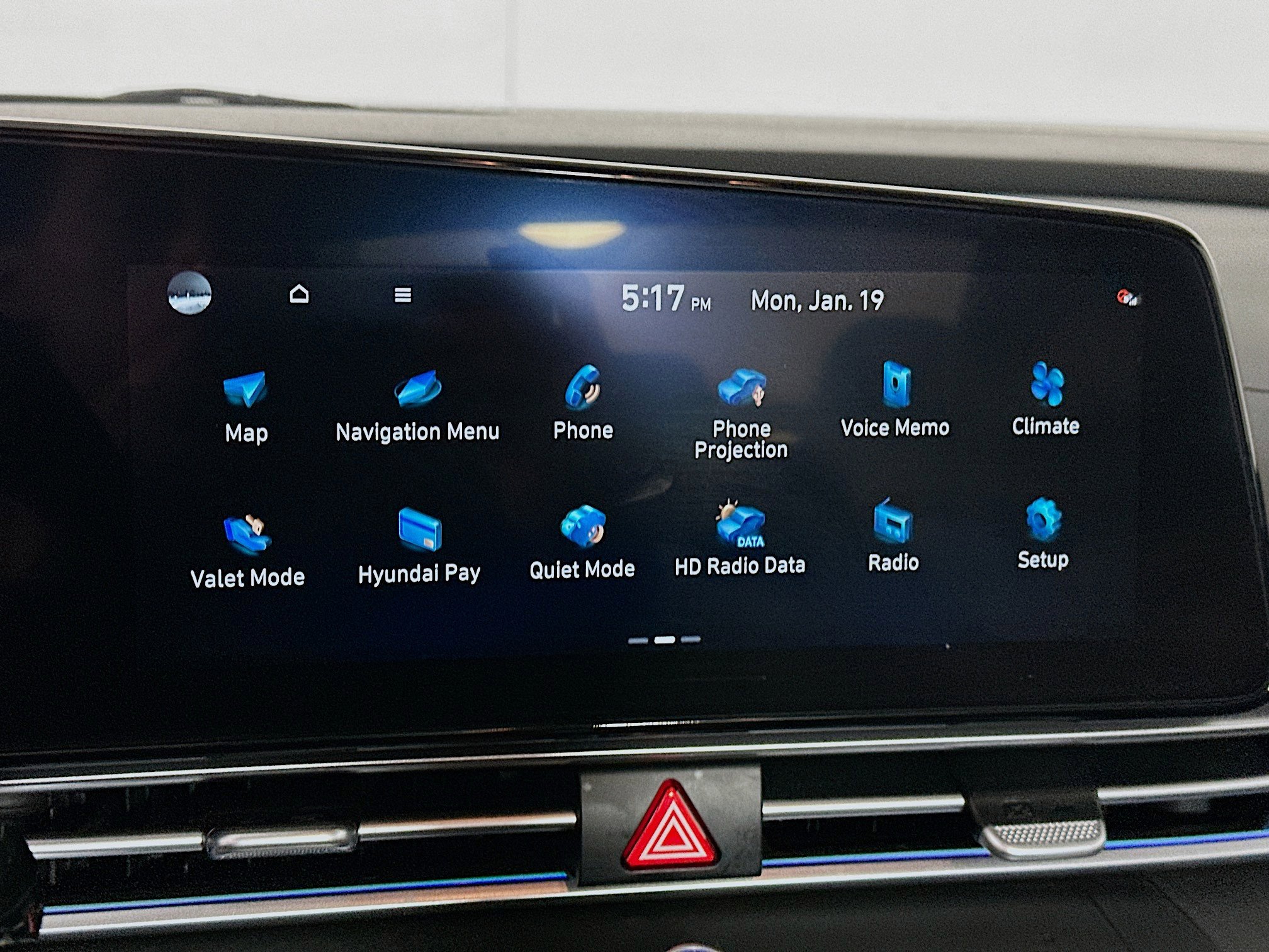 Used 2025 Hyundai Elantra SEL image 21