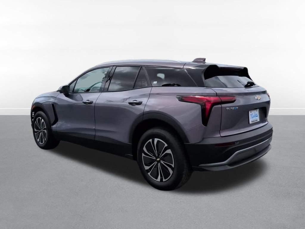 Used 2024 Chevrolet Blazer EV LT AWD/4WD image 8