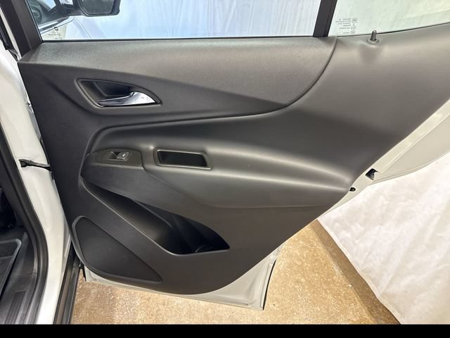 Used 2024 Chevrolet Equinox LT w/ LPO, Floor Liner Package FWD image 25