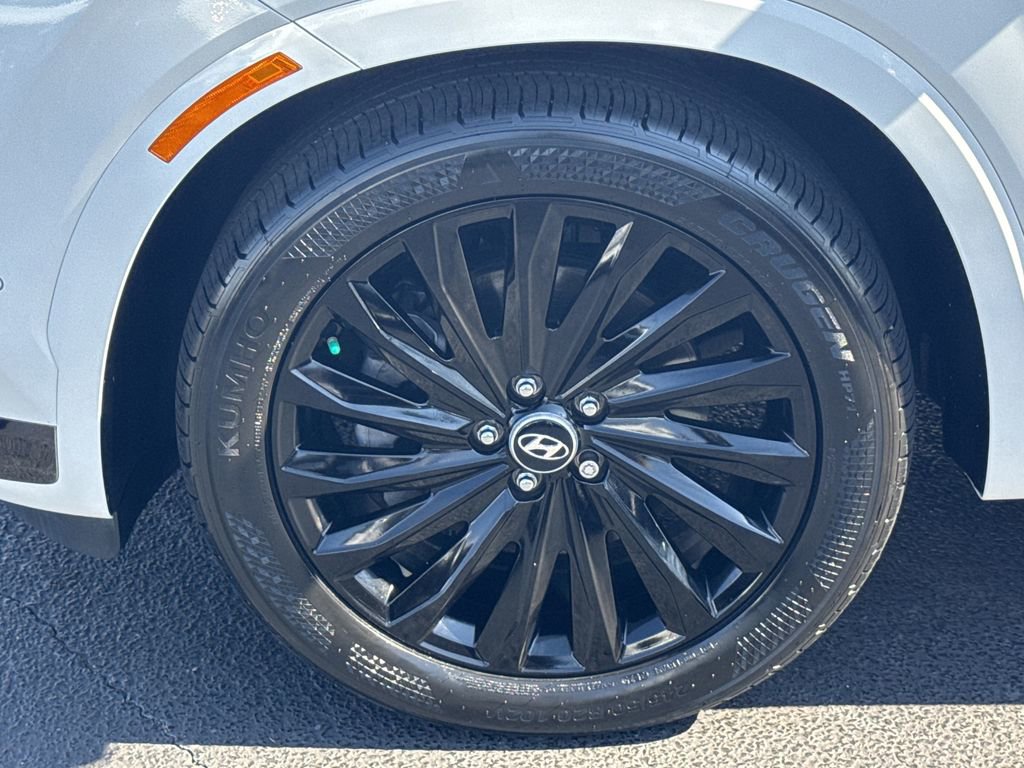 Used 2024 Hyundai Palisade Calligraphy image 11