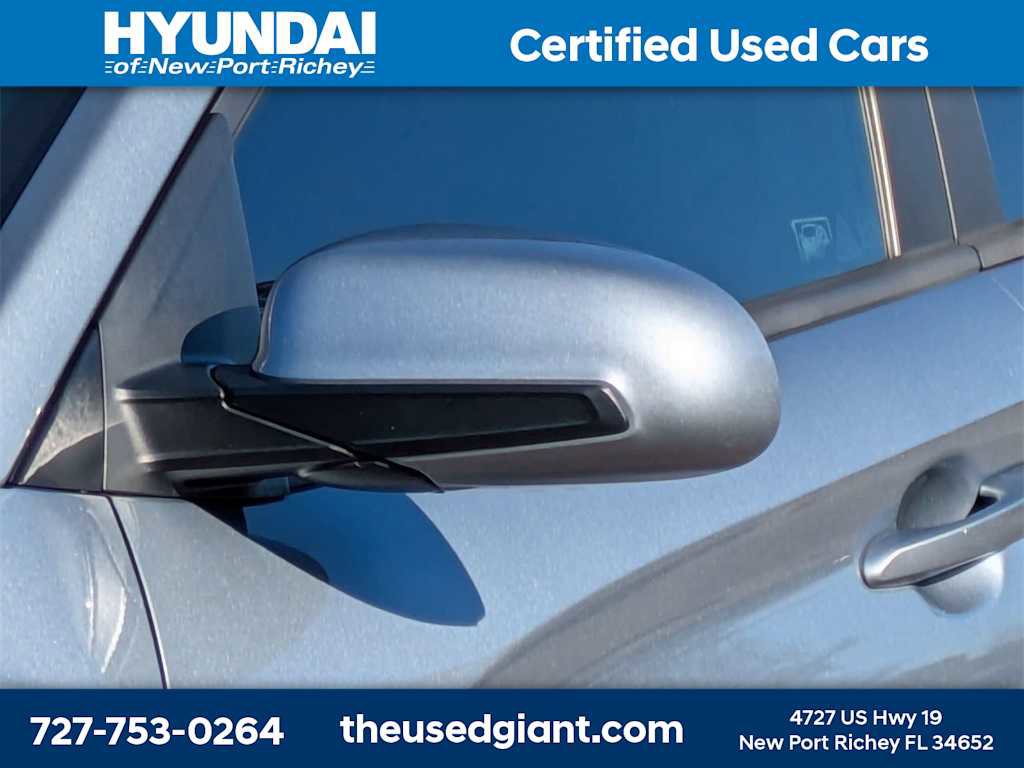 Used 2021 Hyundai Kona SE image 11