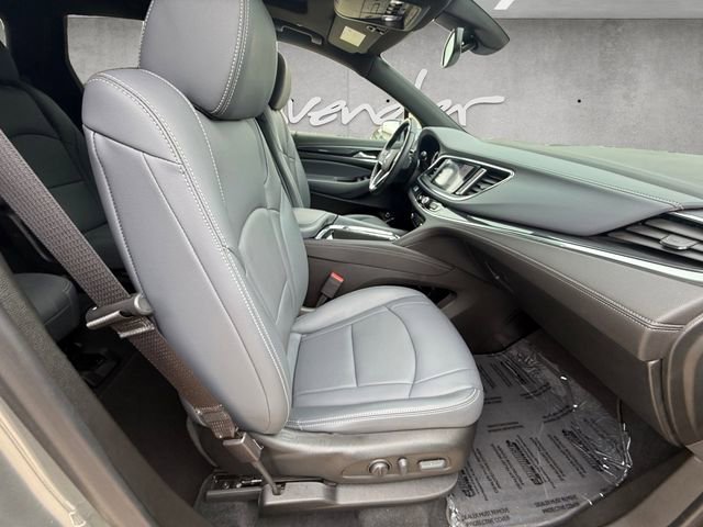 Used 2023 Buick Enclave Essence w/ Experience Buick Package image 24