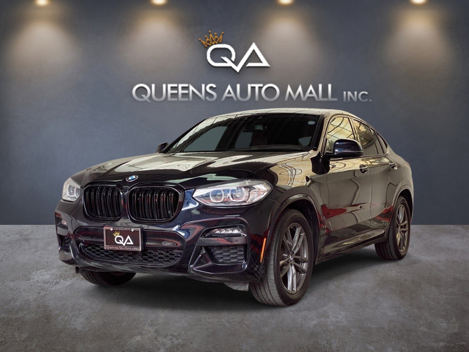Used 2020 BMW X4 xDrive30i w/ M Sport Package 2 AWD/4WD image 3