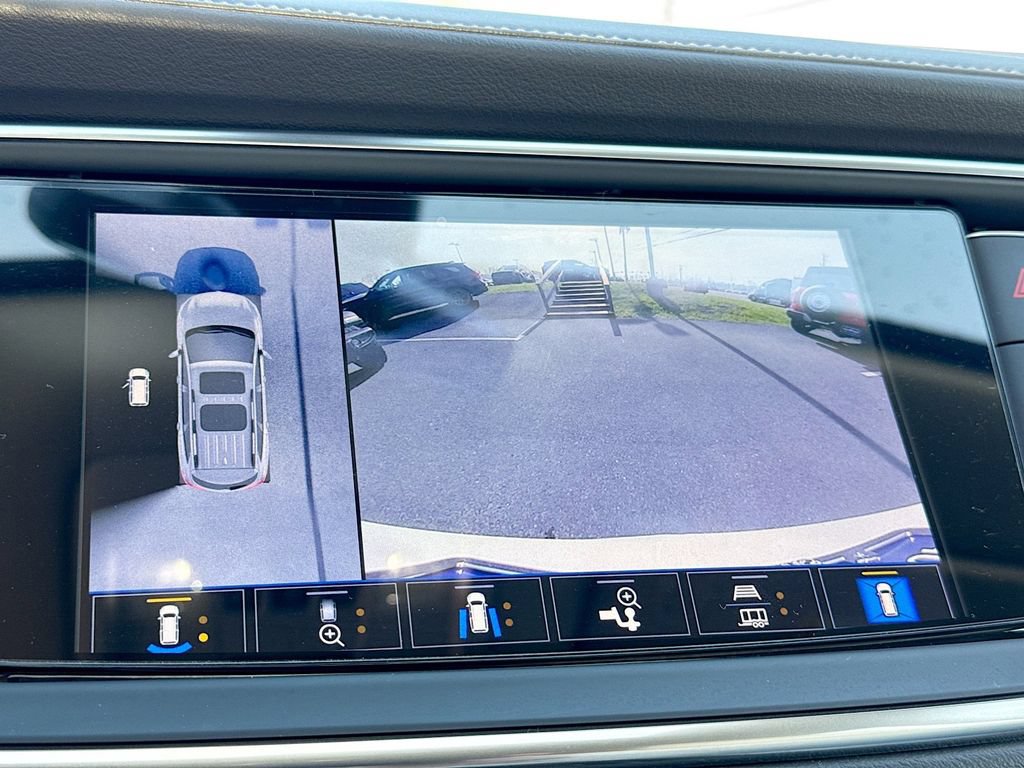 Used 2024 Buick Enclave Avenir w/ Trailering Package, 5000 lbs. FWD image 14