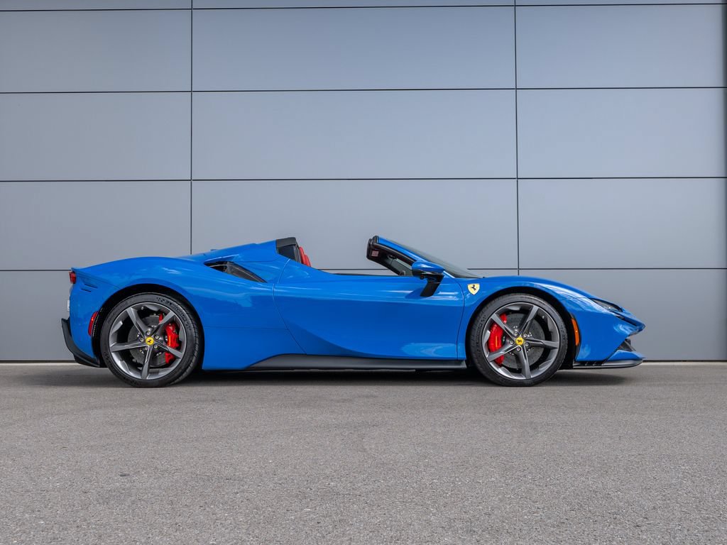 Certified 2024 Ferrari SF90 Spider AWD/4WD image 7