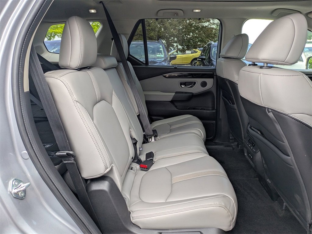 Used 2024 Honda Pilot Touring image 26