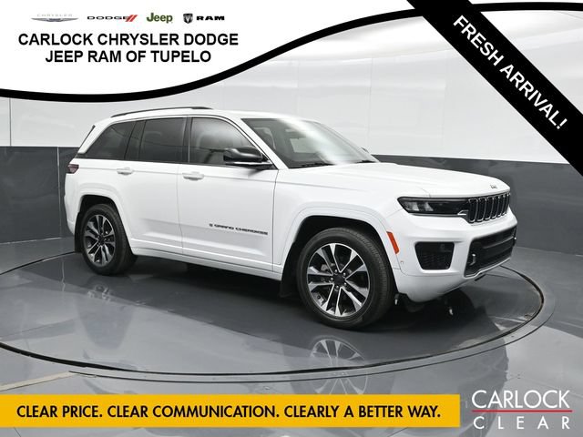 Used 2023 Jeep Grand Cherokee Overland w/ Luxury Tech Group IV AWD/4WD image 6
