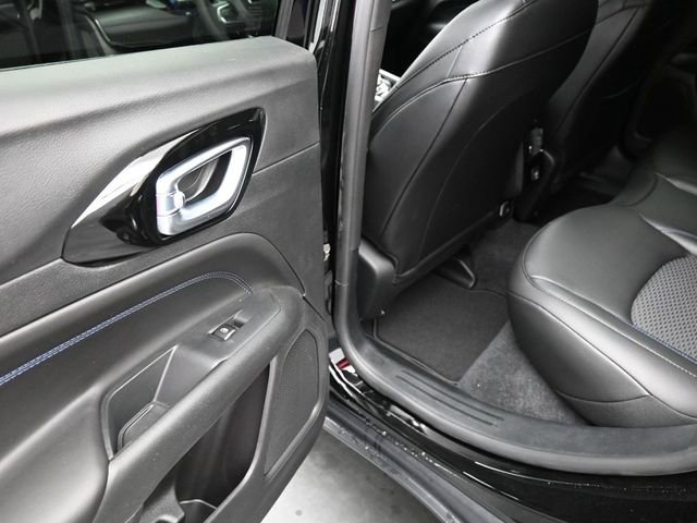 New 2026 Jeep Compass Latitude image 15