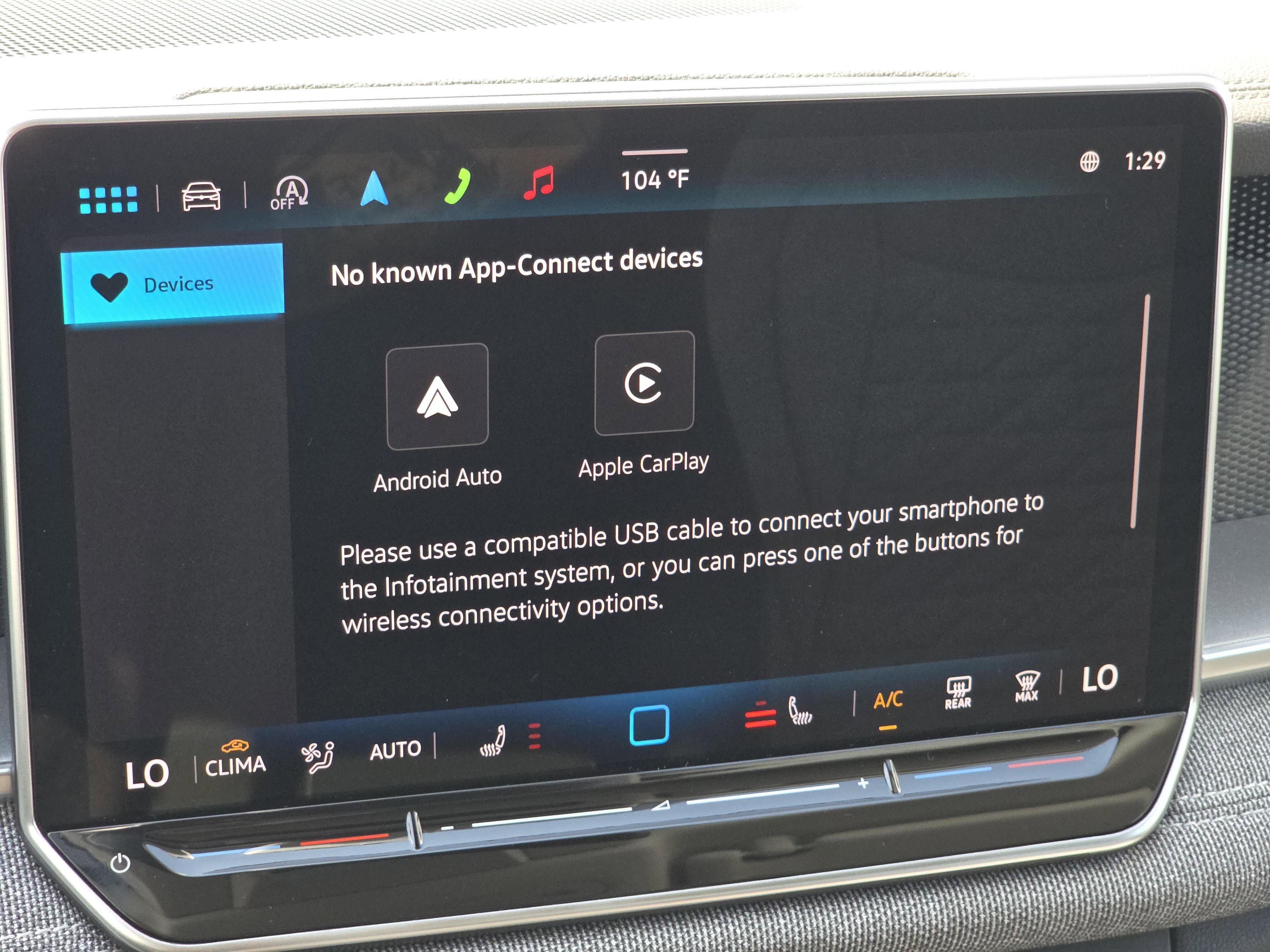 New 2025 Volkswagen Tiguan S image 9