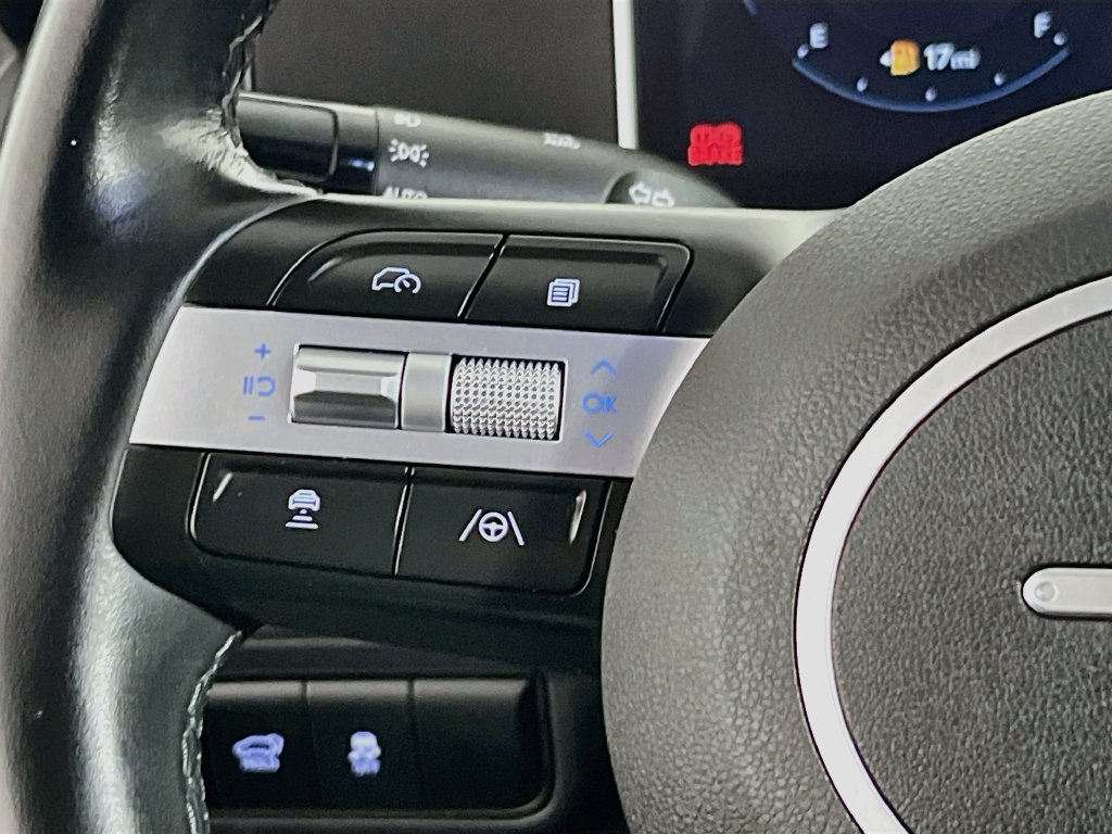 Used 2025 Hyundai Tucson SEL FWD image 16