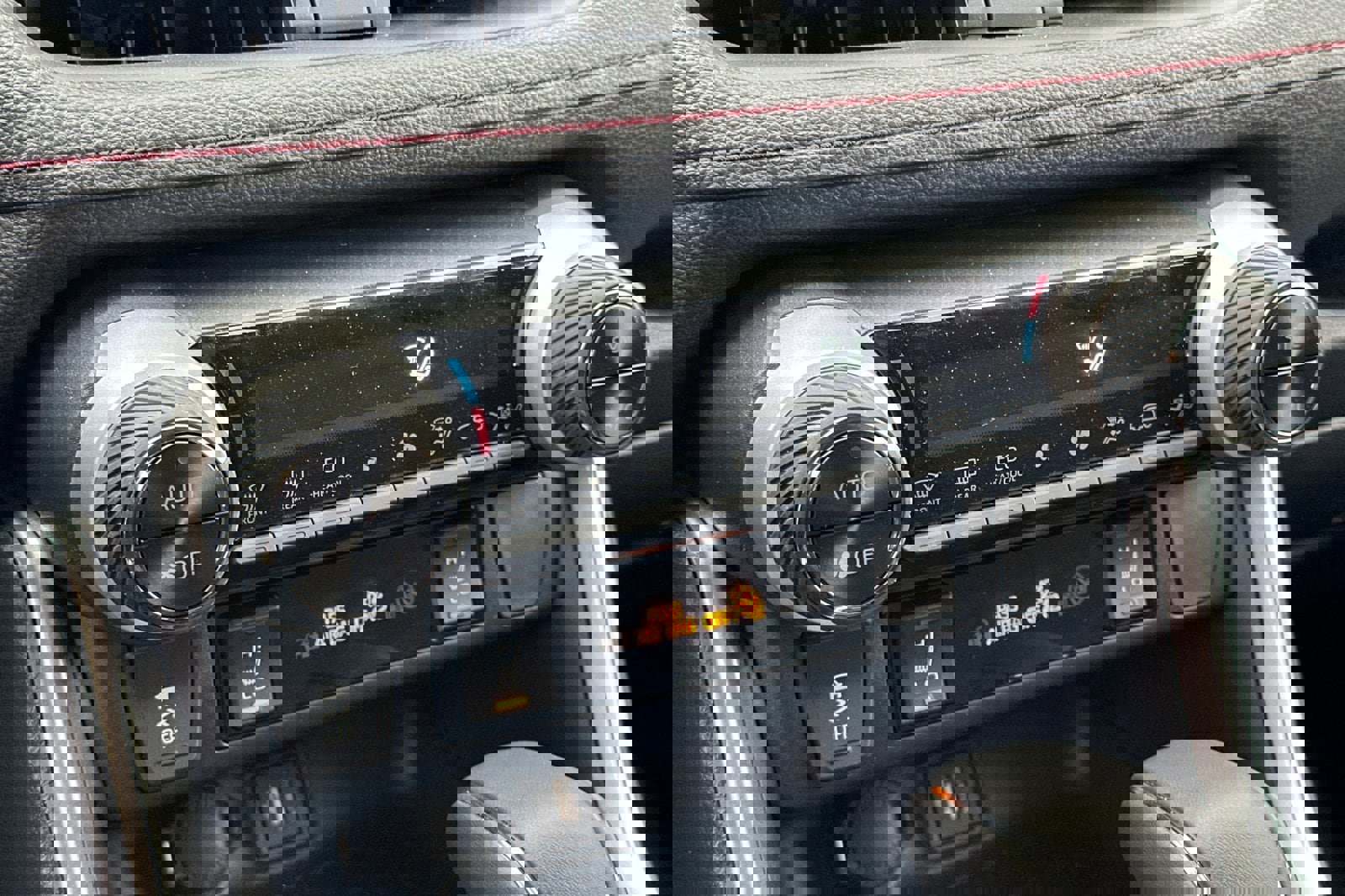 Certified 2025 Toyota RAV4 SE image 20