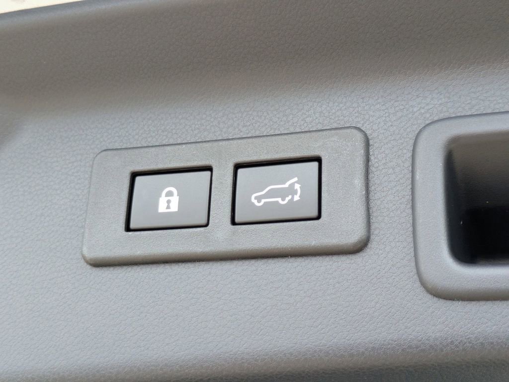 Used 2026 Subaru Forester Limited image 13