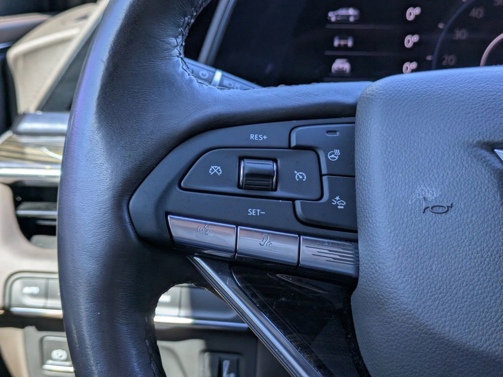 Used 2021 Cadillac Escalade ESV Premium Luxury AWD/4WD image 27