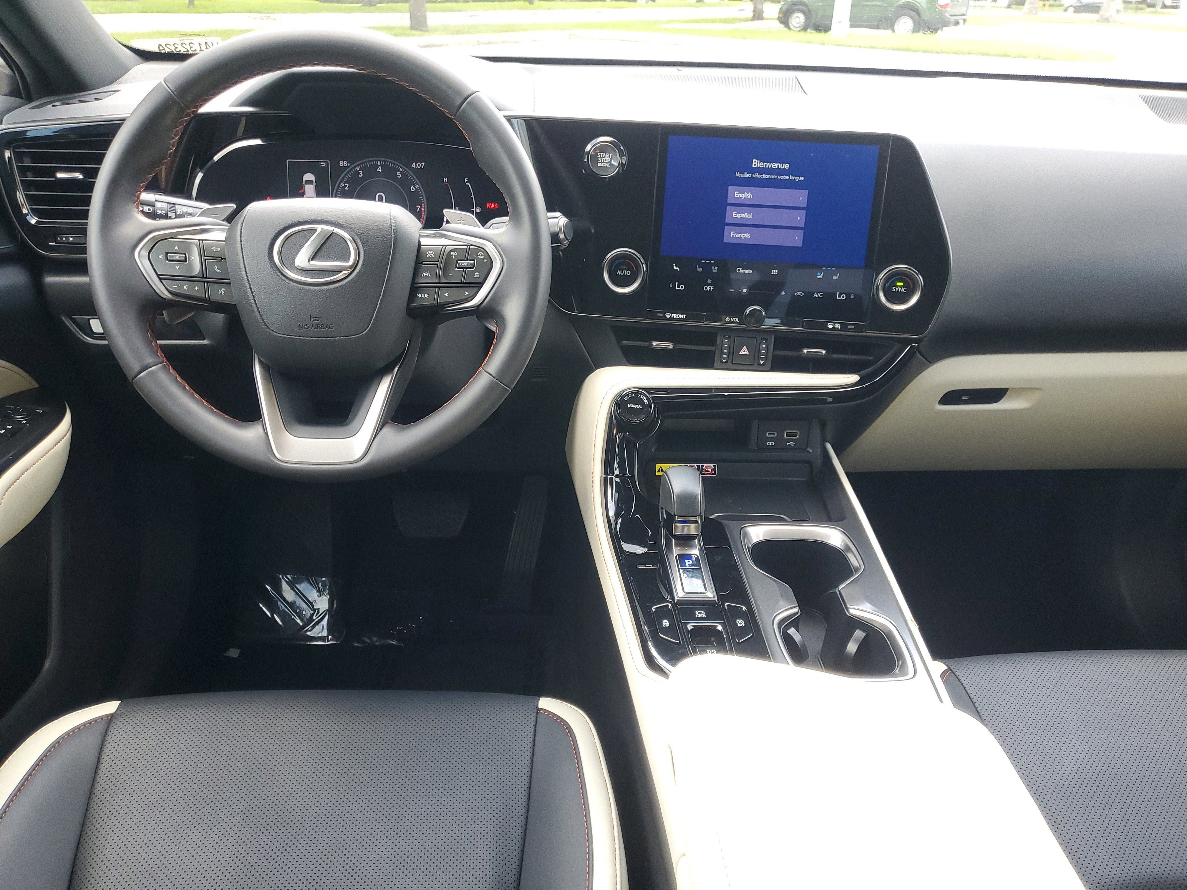 Used 2024 Lexus NX 250 NX 250 Premium image 11