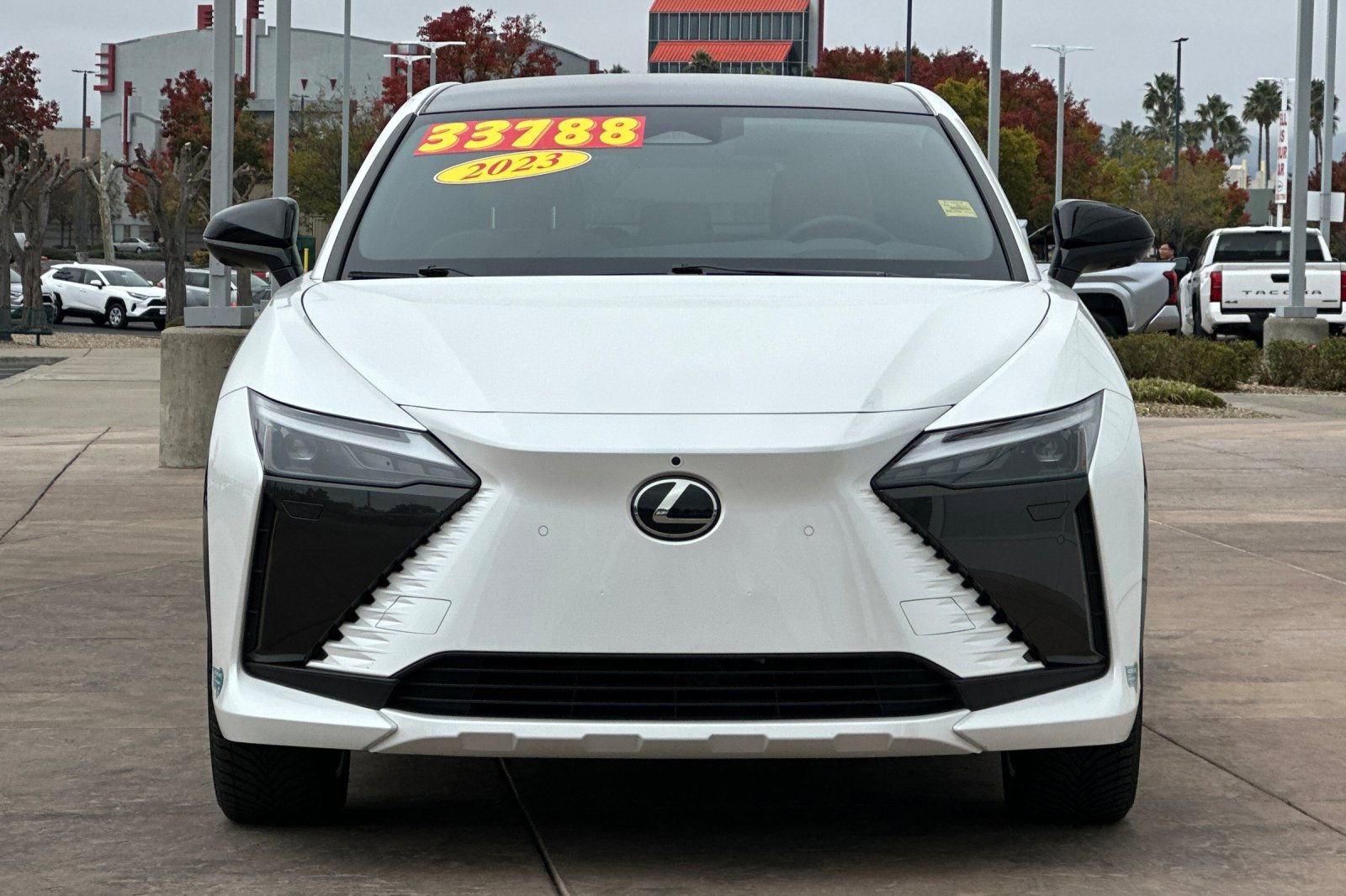 Used 2023 Lexus RZ 450e Premium image 10
