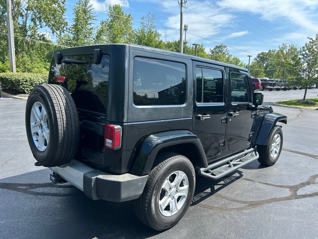 Used 2014 Jeep Wrangler Unlimited Sahara w/ Max Tow Package AWD/4WD image 7