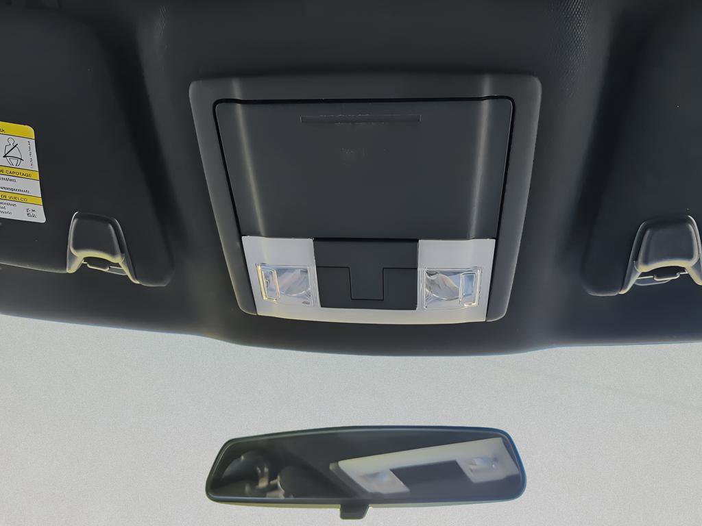 Used 2018 Ford Explorer XLT image 29