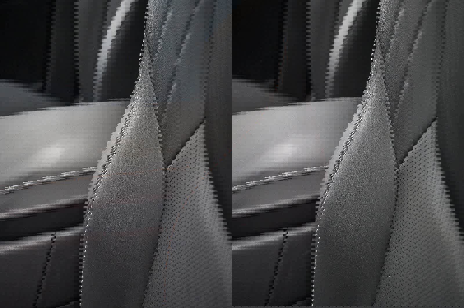 Used 2023 Lexus RX 350h w/ Accessory Package (Z1) image 20