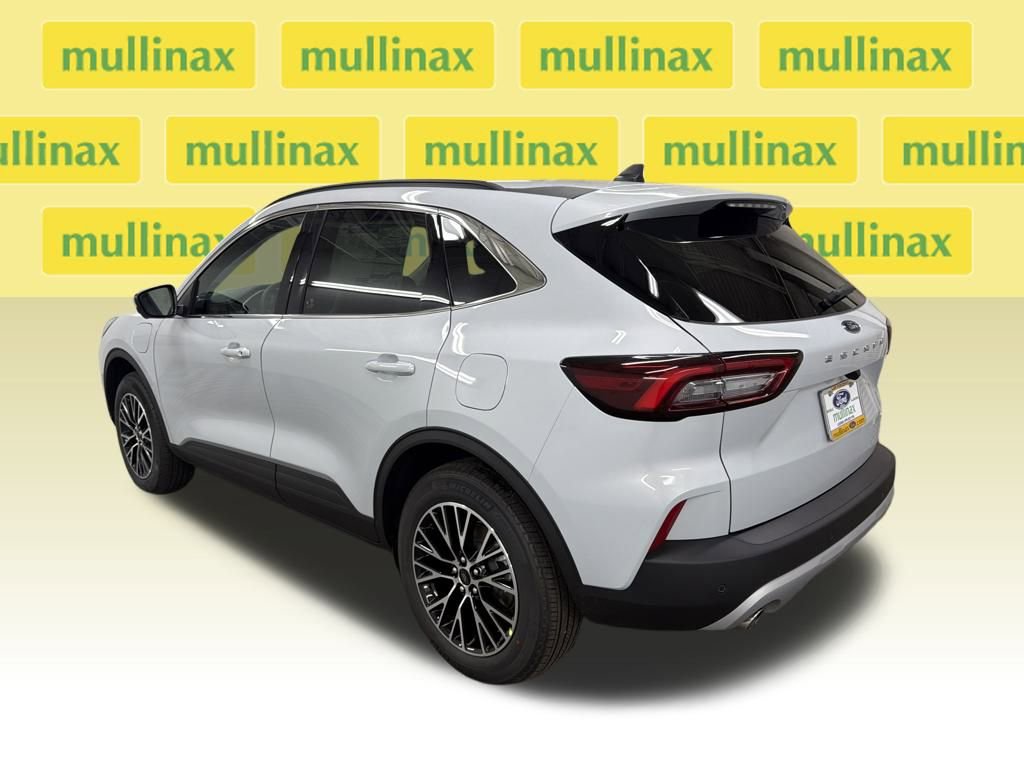 New 2026 Ford Escape SE w/ PHEV Premium Package image 9