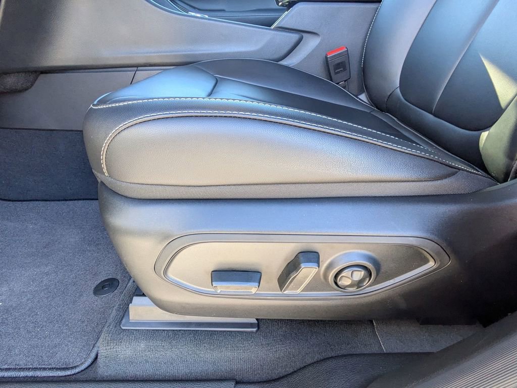 New 2025 Jeep Grand Cherokee L Limited image 16