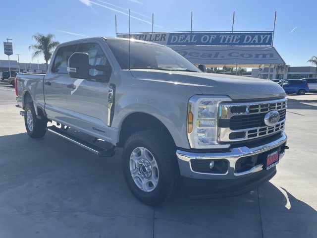New 2026 Ford F250 XLT w/ FX4 Off-Road Package image 7