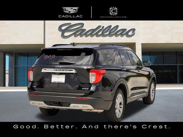 Used 2023 Ford Explorer XLT w/ Equipment Group 202A AWD/4WD image 3