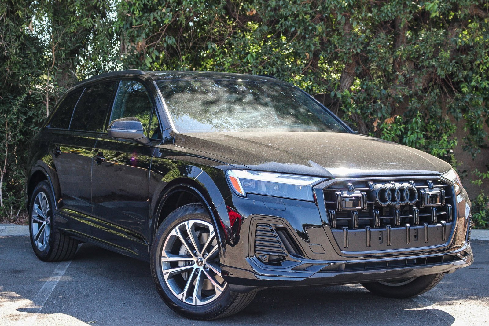 New 2025 Audi Q7 2.0T Premium Plus