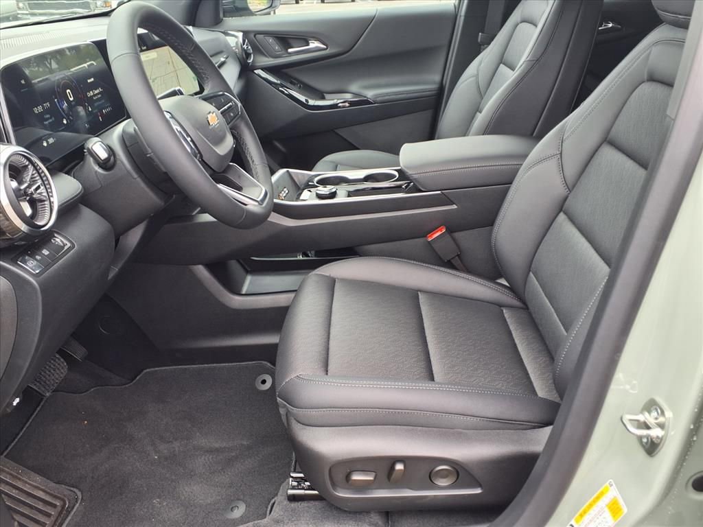 New 2026 Chevrolet Equinox LT w/ Convenience Package II image 6