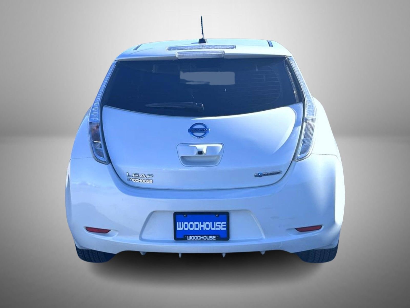 Used 2015 Nissan Leaf SL w/ Premium Package image 6