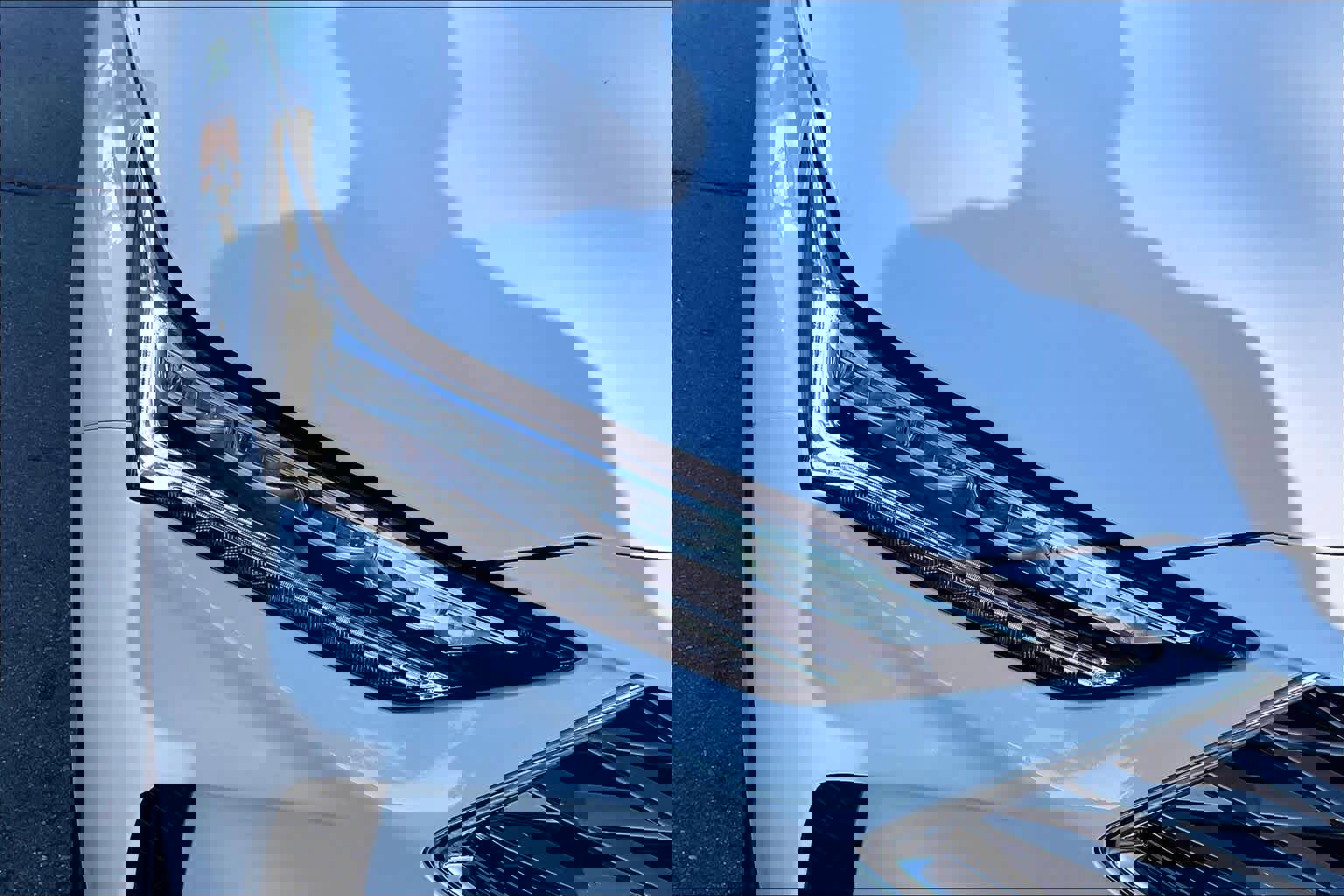 Used 2025 Acura MDX SH-AWD w/ Technology Package image 30