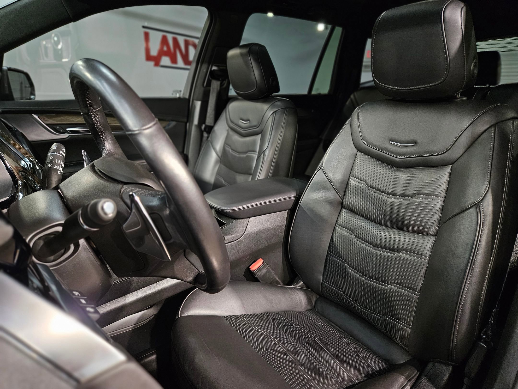 Used 2020 Cadillac XT6 Sport w/ Platinum Package image 25