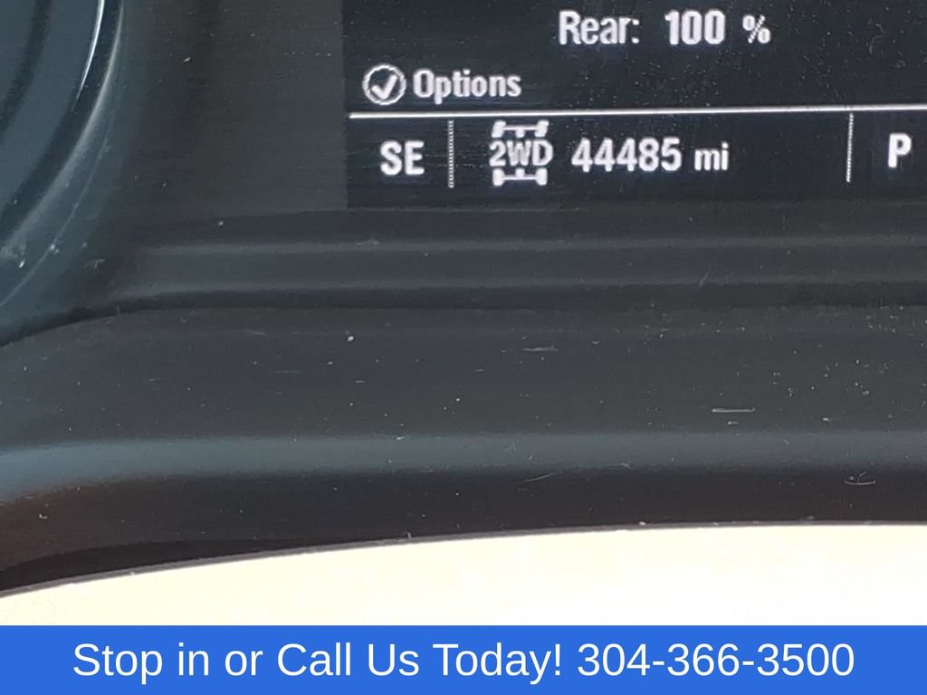 Used 2023 Chevrolet Silverado 1500 Custom AWD/4WD image 26