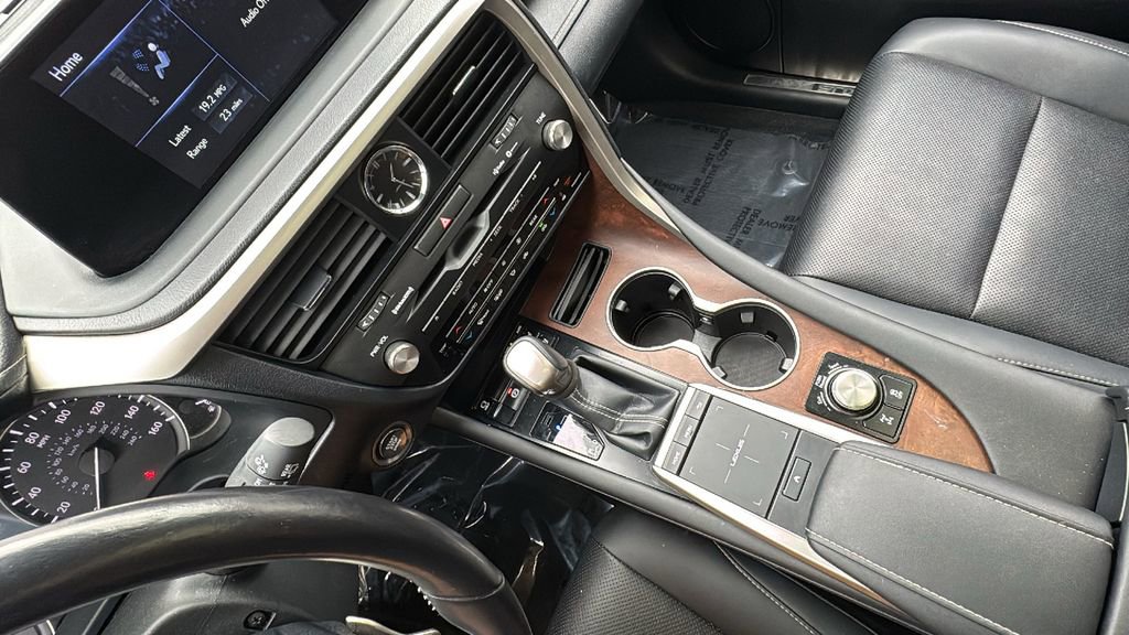 Used 2022 Lexus RX 350L 350L image 21