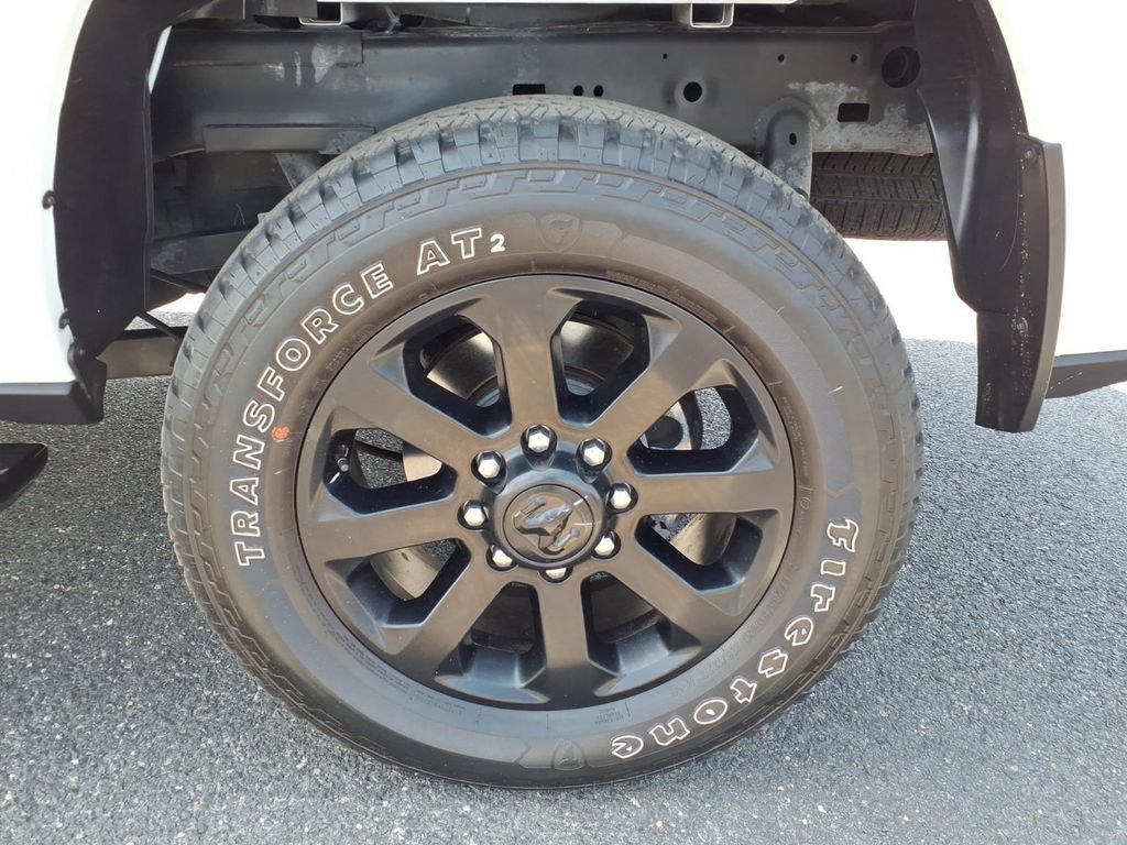 Used 2025 RAM 2500 Big Horn AWD/4WD image 16