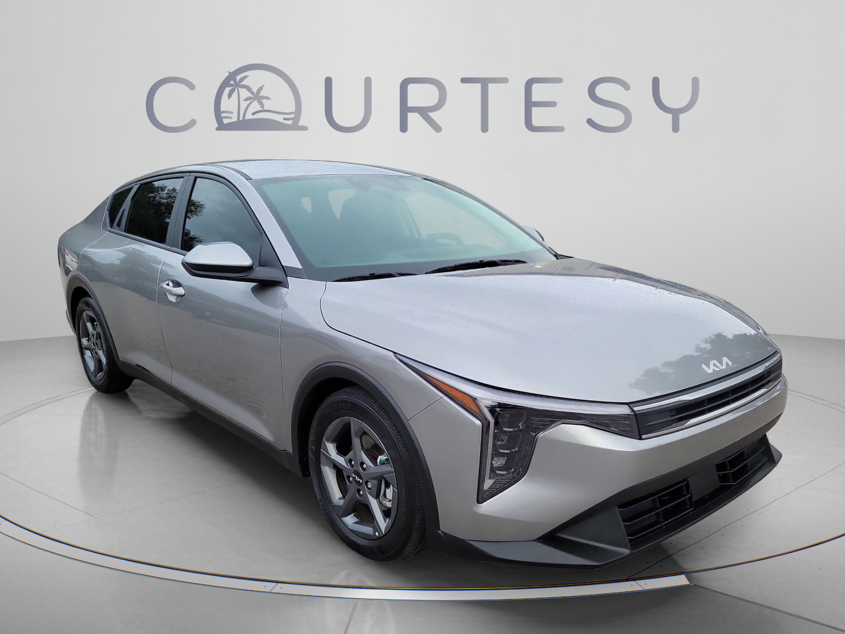 Certified 2025 Kia K4 FWD image 5